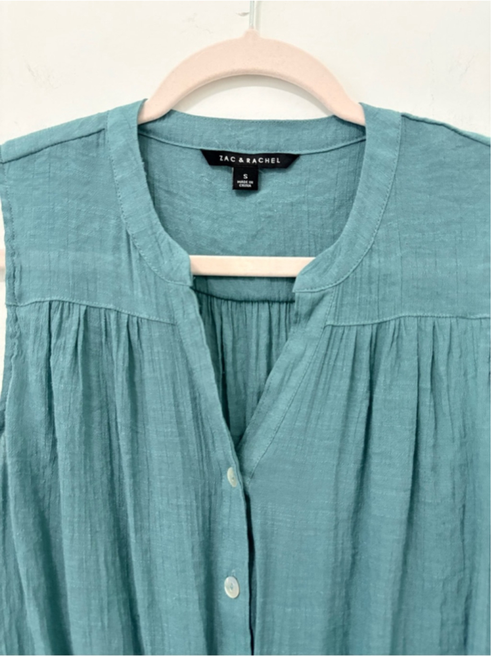 Zac & Rachel Tie Front Sleeveless Blouse Sz S Teal EUC - Picture 3 of 10